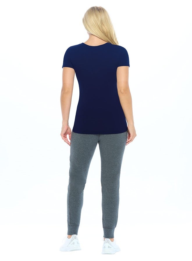 ناتشورال يونيفورمز تيشيرت نسائي بأكمام قصيرة ورقبة دائرية من ناتشورال يونيفورمز، يُلبس تحت الزي الطبي (أزرق داكن حقيقي، مقاس صغير) - Image 3